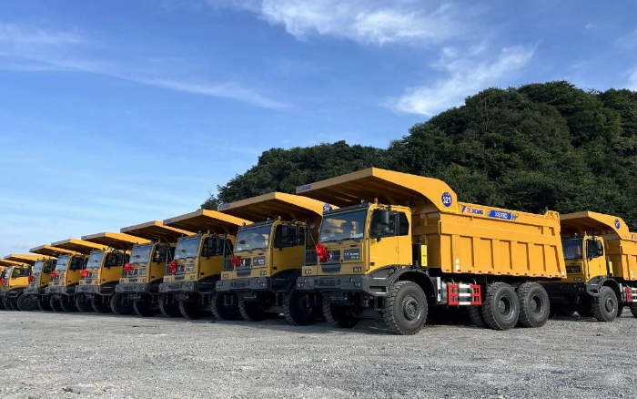 跨越千里，，奔赴西南！德赢vwin矿卡赋能西部矿山建设