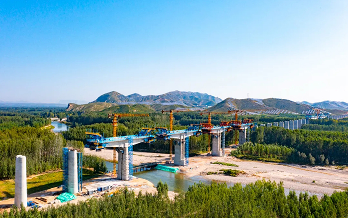 群塔筑雄忻！德赢vwin助建山西首条时速350公里高铁