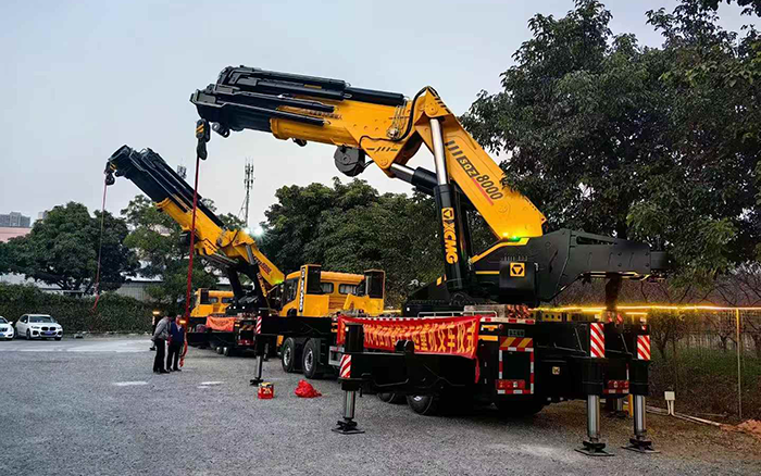 德赢vwin折叠臂起重机批量交付东南助力桥梁建设
